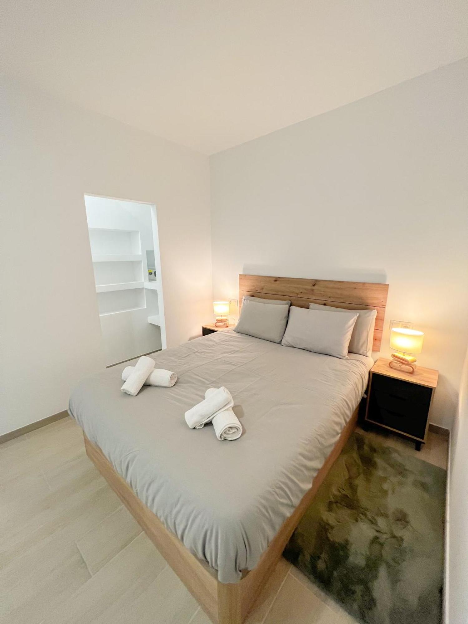 Cozy And Modern Family Flat Carihuela Daire Torremolinos Dış mekan fotoğraf